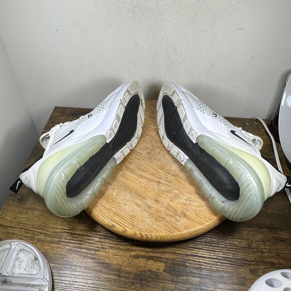 Nike Air Max 270 Shoes Mens Size 13 White Black AH8050-100 Running Sneakers - Picture 7 of 8